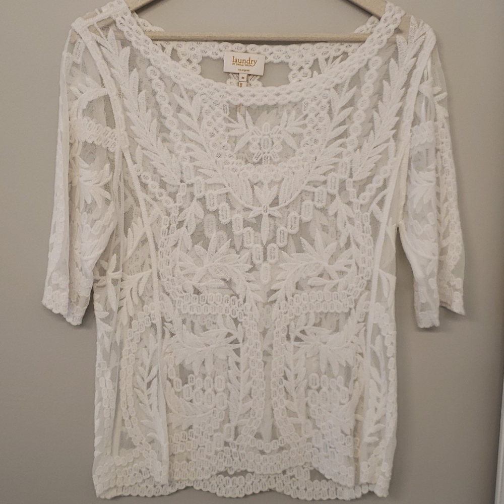 Laundry by Shelli Segal lace embroidery mesh top